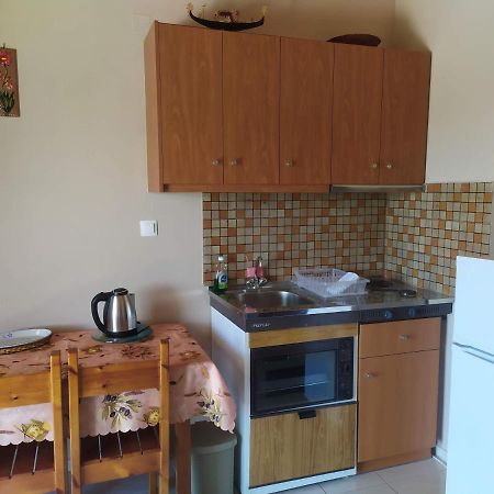 Toulatos Pantelis Appartement Pouláta Buitenkant foto